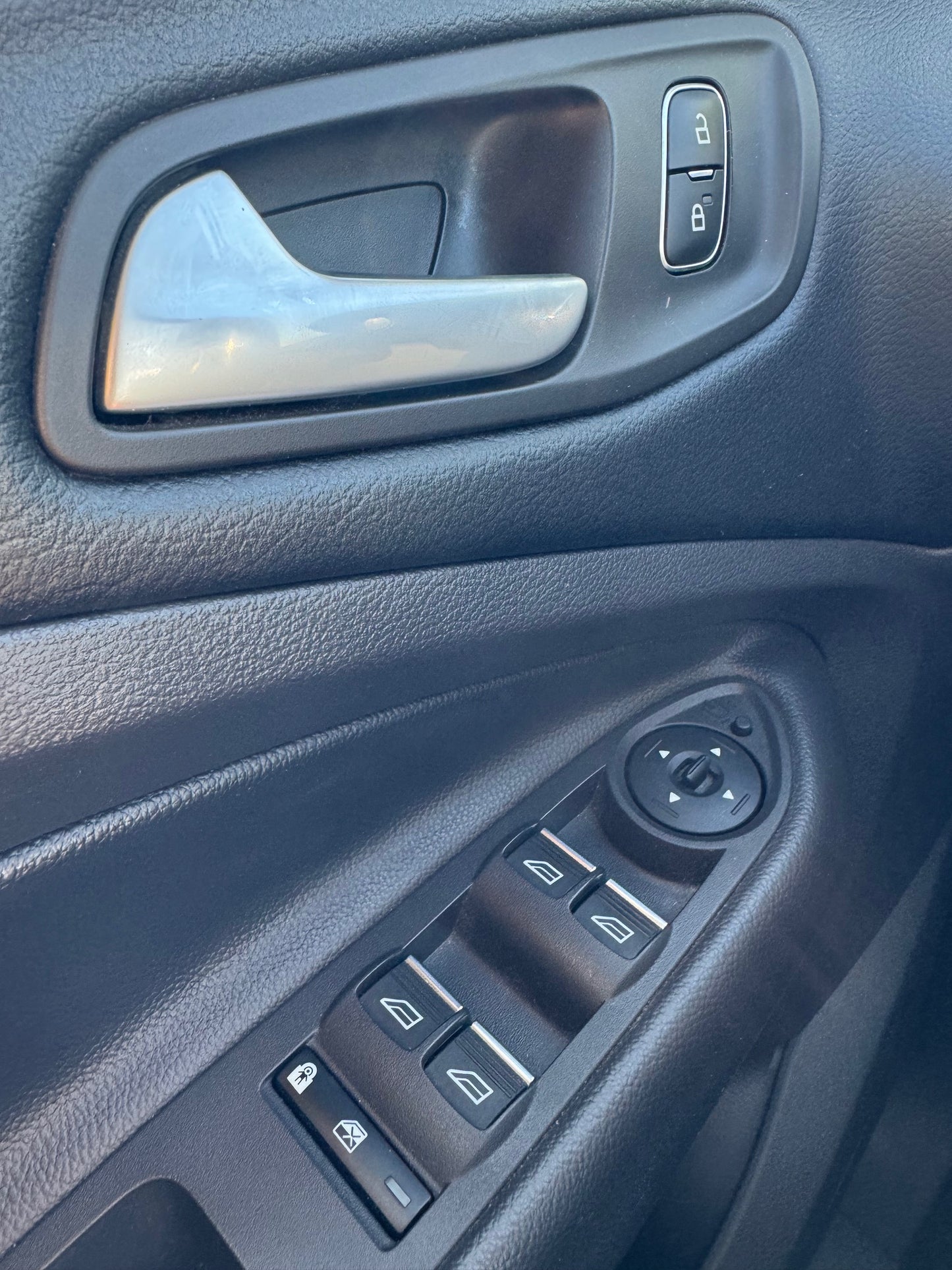 FORD ESCAPE TITANIUM 4X4 DIESEL 2019