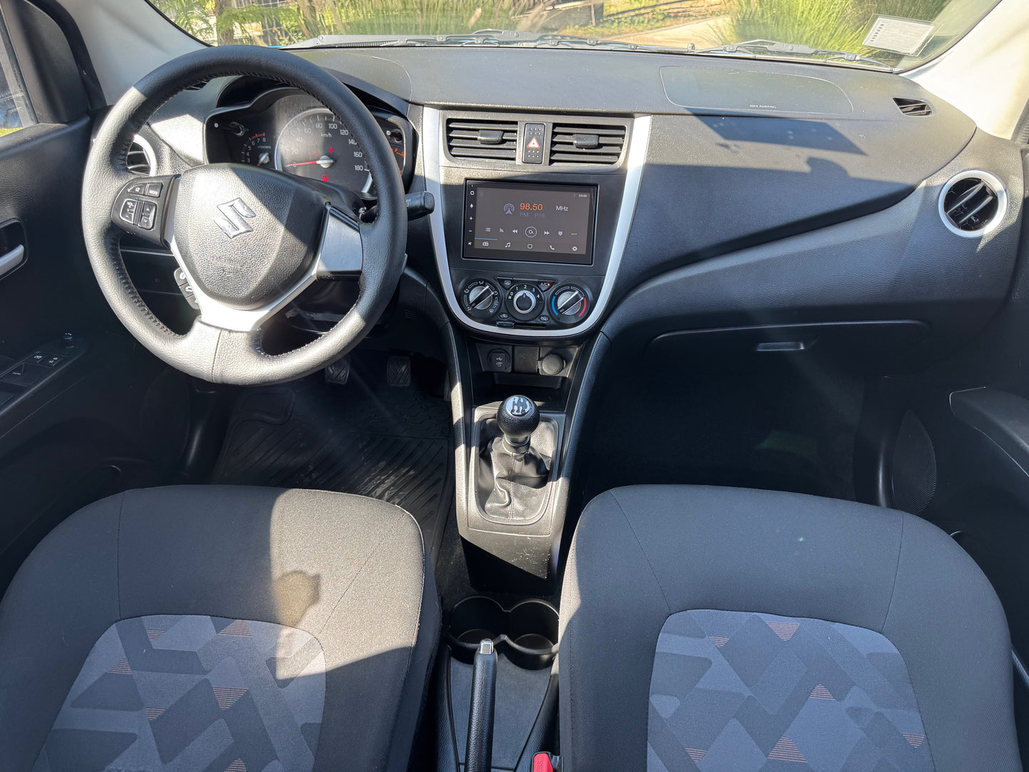 VENDIDO - SUZUKI CELERIO GLX BT AC 2022