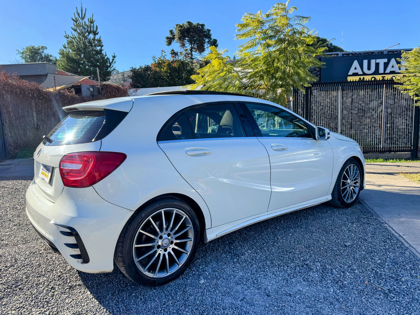MERCEDES BENZ A200 BLUEEFFICIENCY 2013