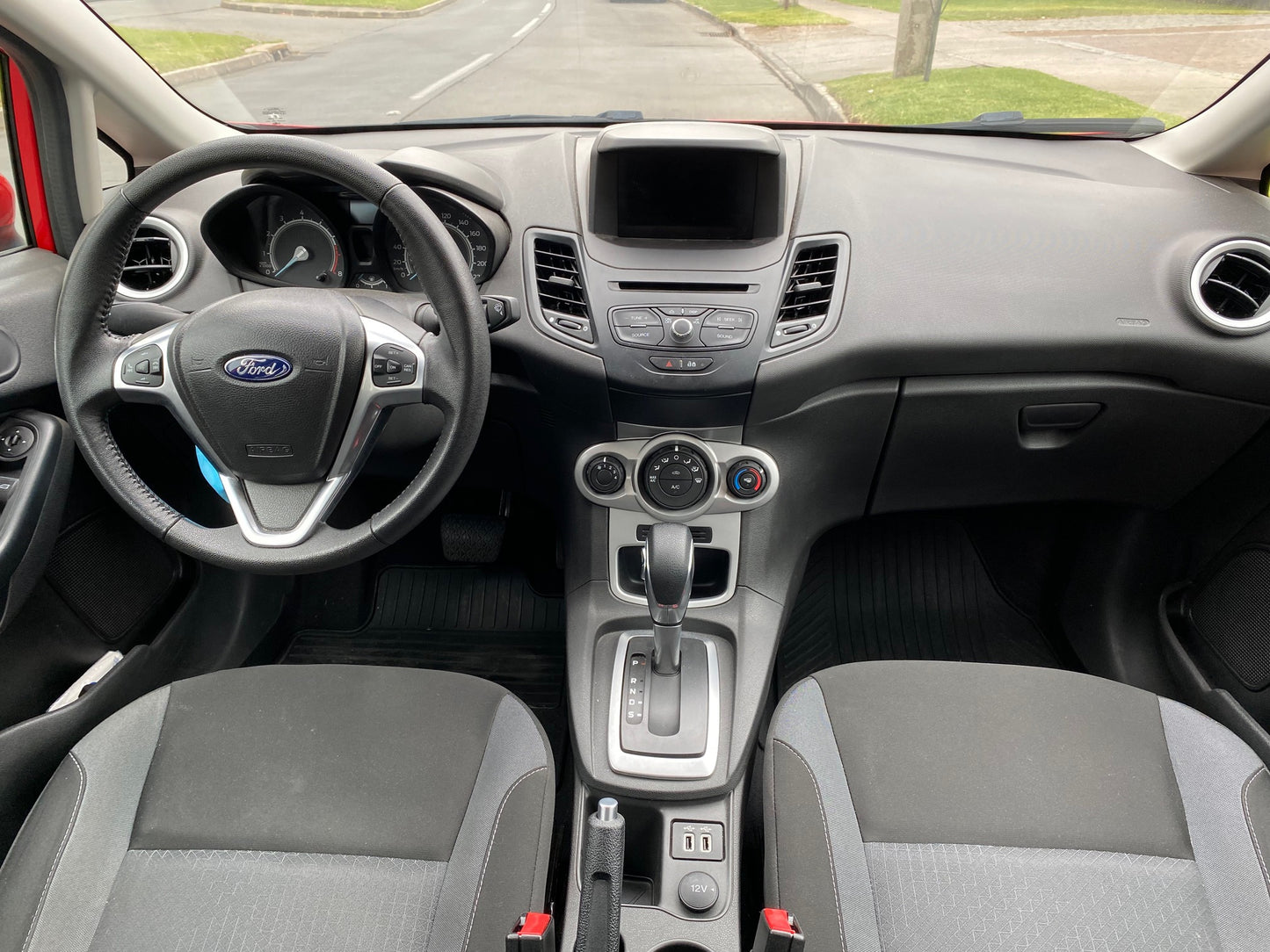 FORD FIESTA AUTOMATICO 2019