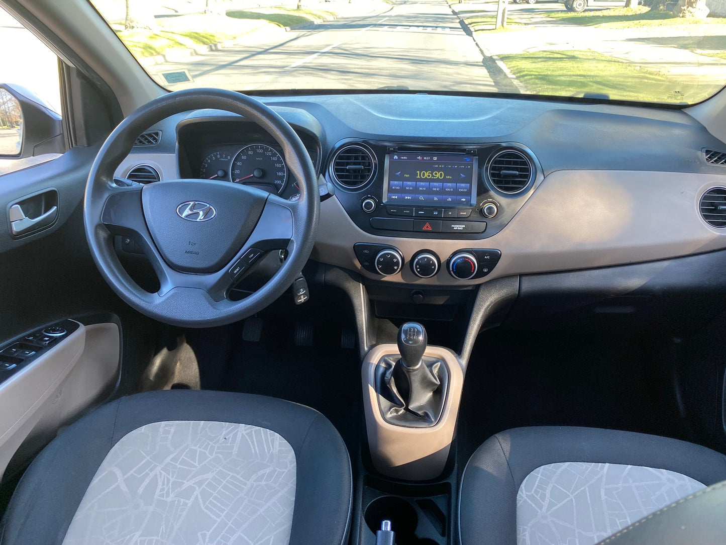 HYUNDAI GRAND I10 FULL AIRE 2016