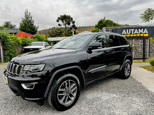 JEEP GRAND CHEROKEE LAREDO 2022
