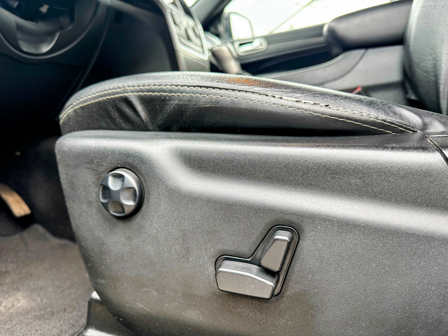 JEEP GRAND CHEROKEE LAREDO 2022