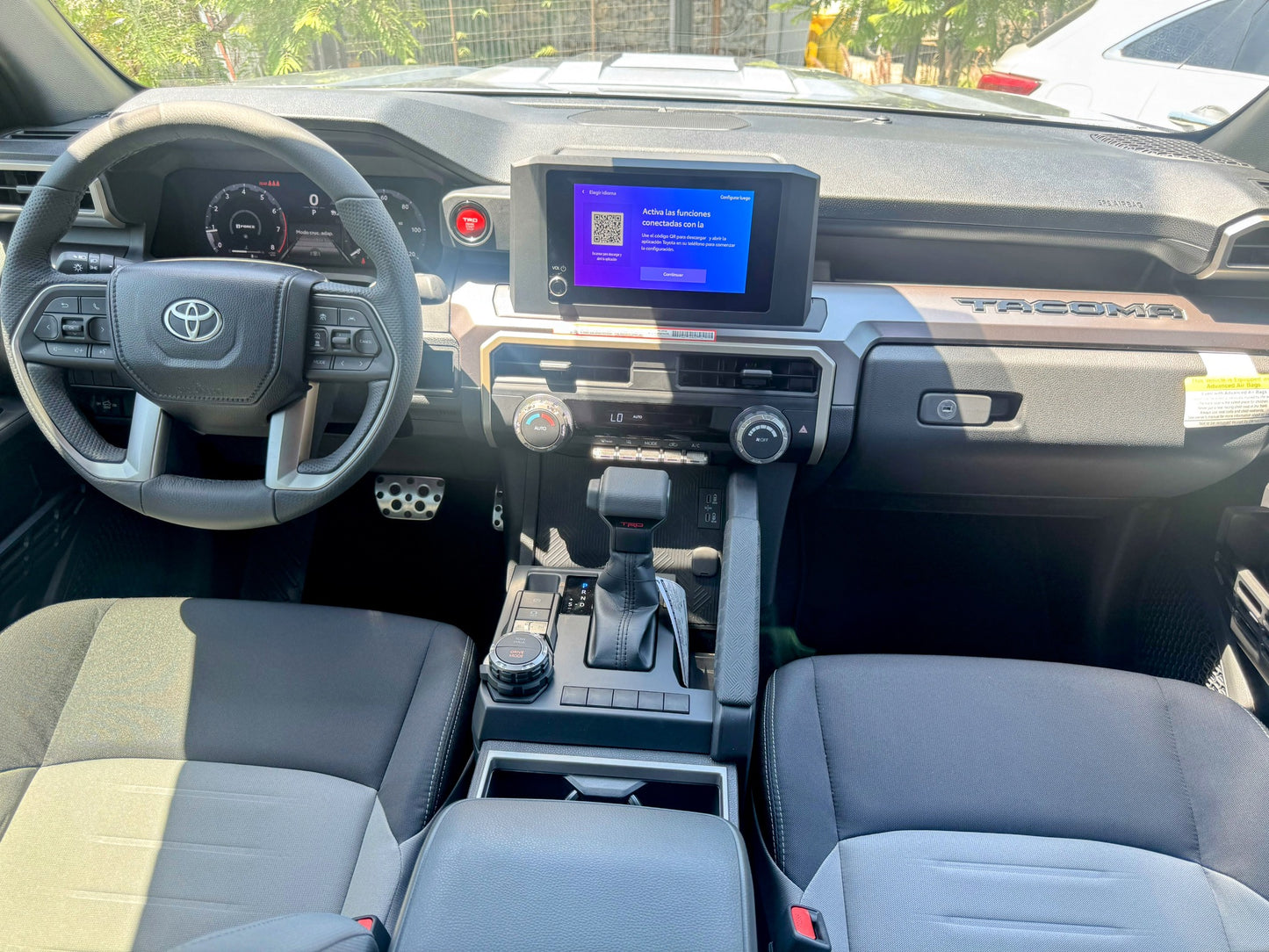 TOYOTA TACOMA TRD SPORT 4X4 2026