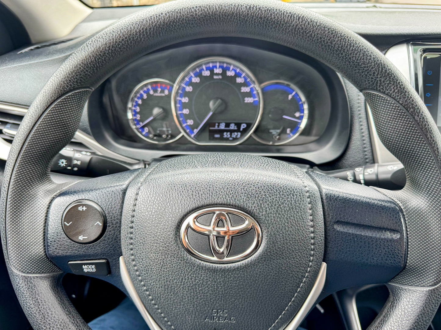 TOYOTA YARIS E AUTOMATIC 2021