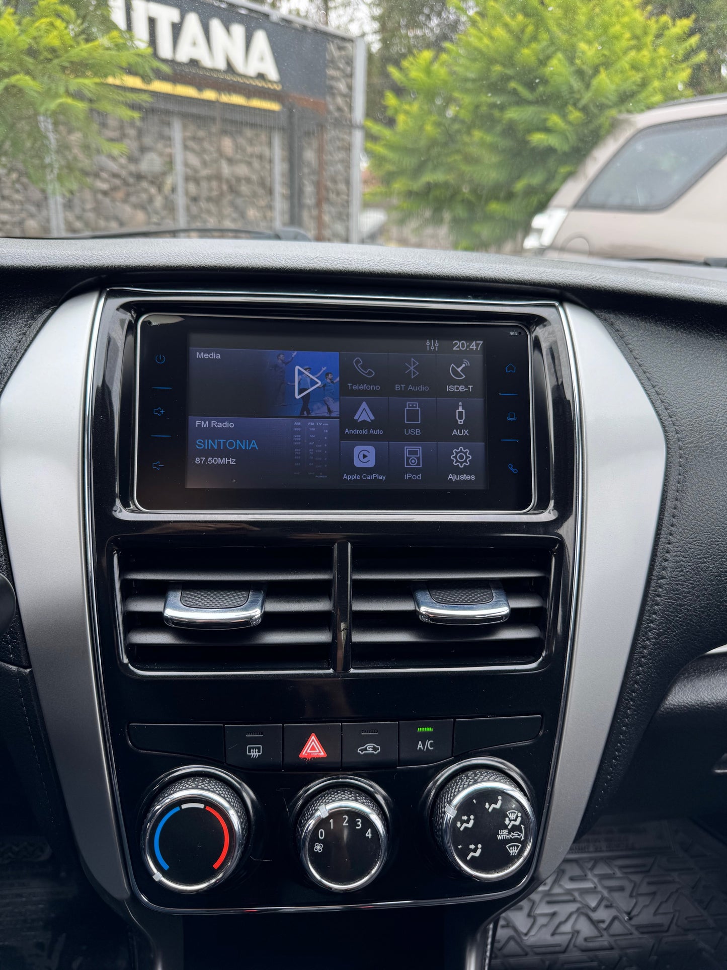 TOYOTA YARIS E AUTOMATIC 2021