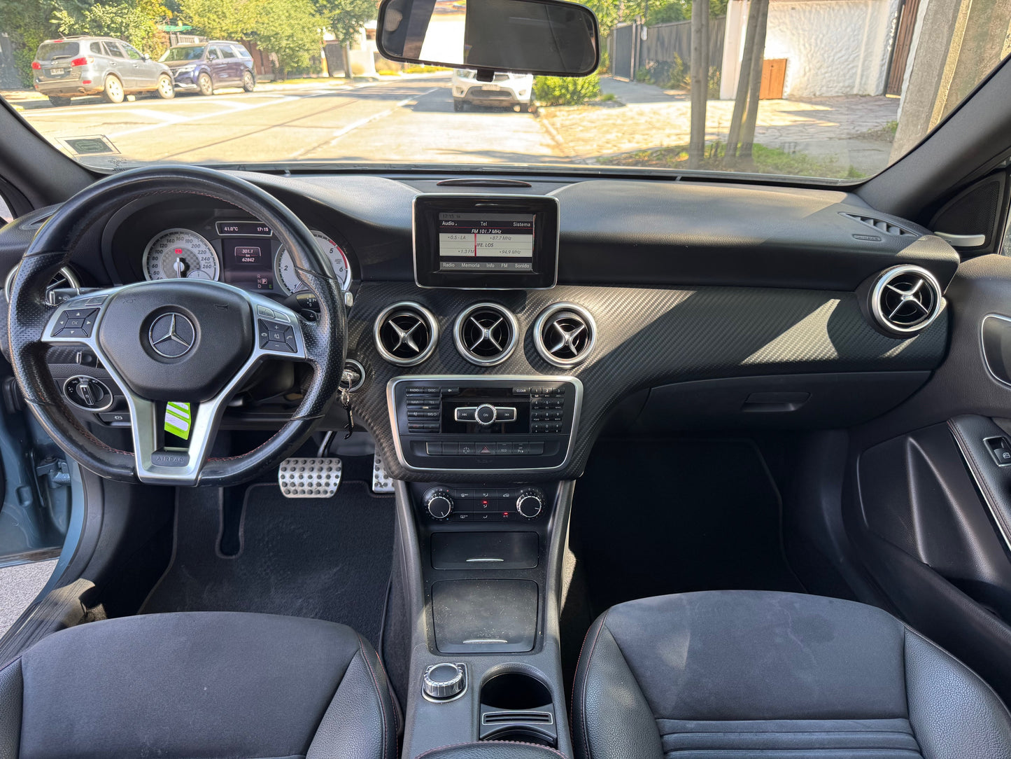 MERCEDES BENZ A200 DIESEL FULL TECHO PANORAMICO 2014