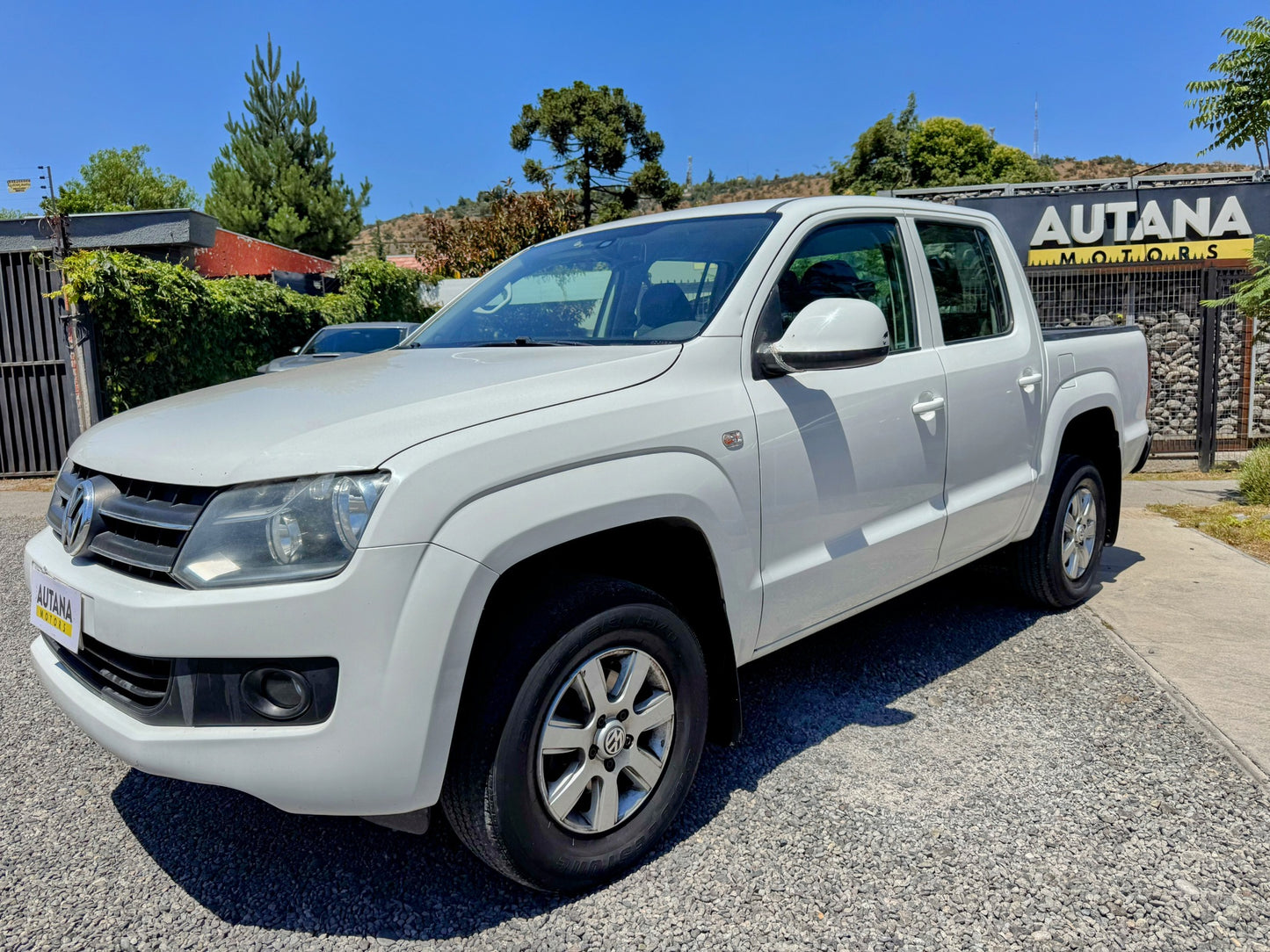 VENDIDA - VOLKSWAGEN AMAROK 4X4 AUT. 2015