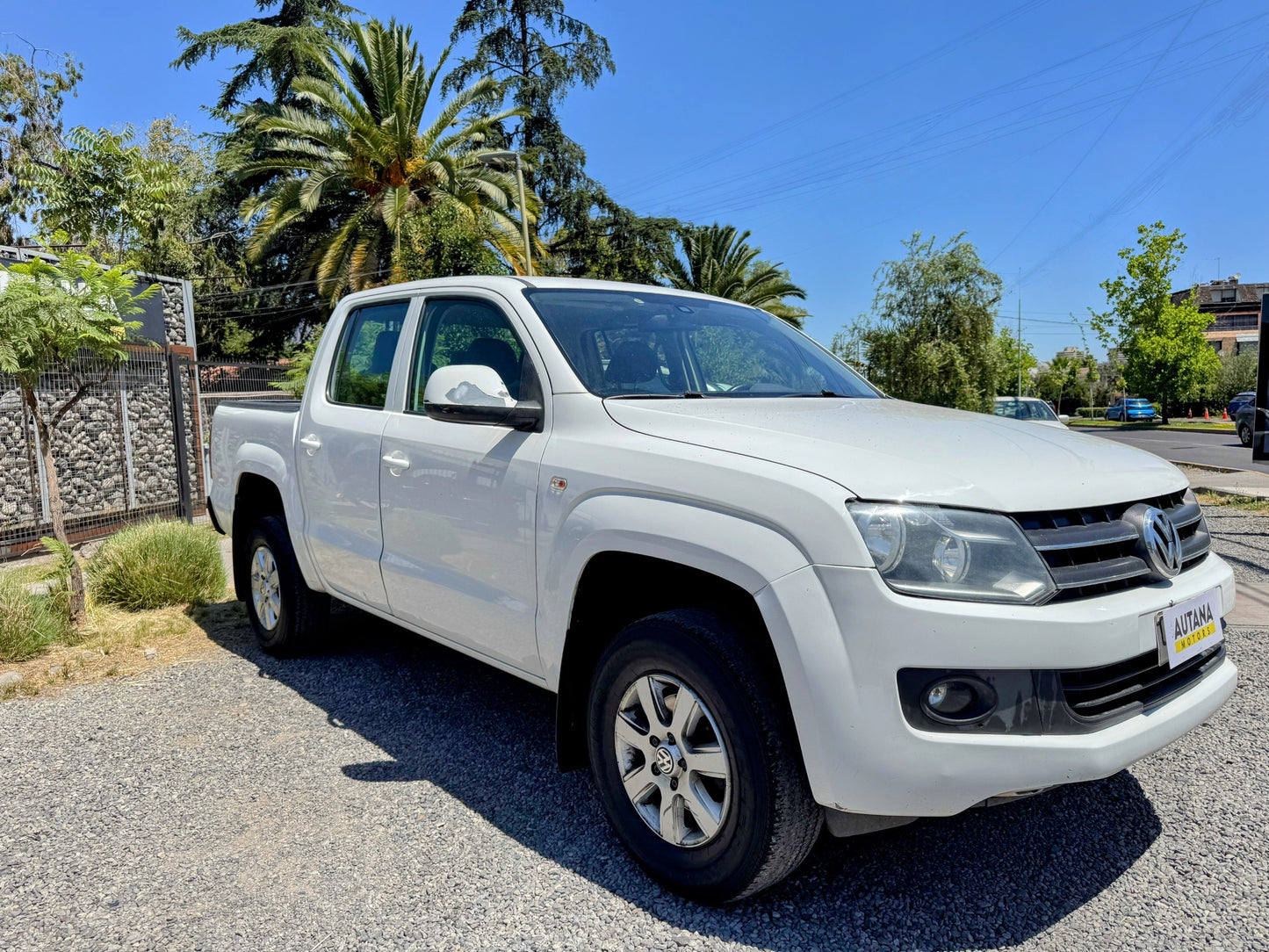 VENDIDA - VOLKSWAGEN AMAROK 4X4 AUT. 2015