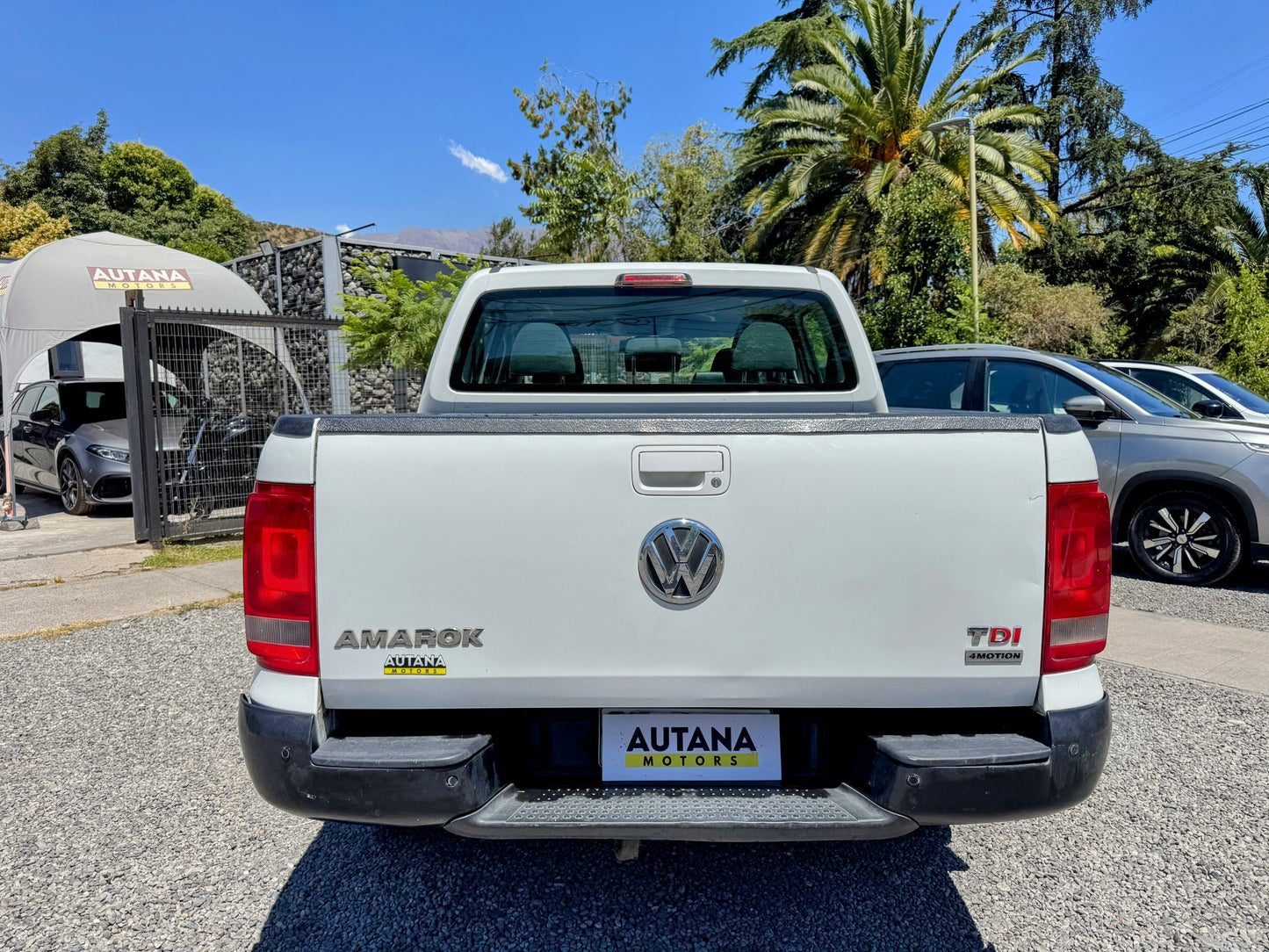VENDIDA - VOLKSWAGEN AMAROK 4X4 AUT. 2015