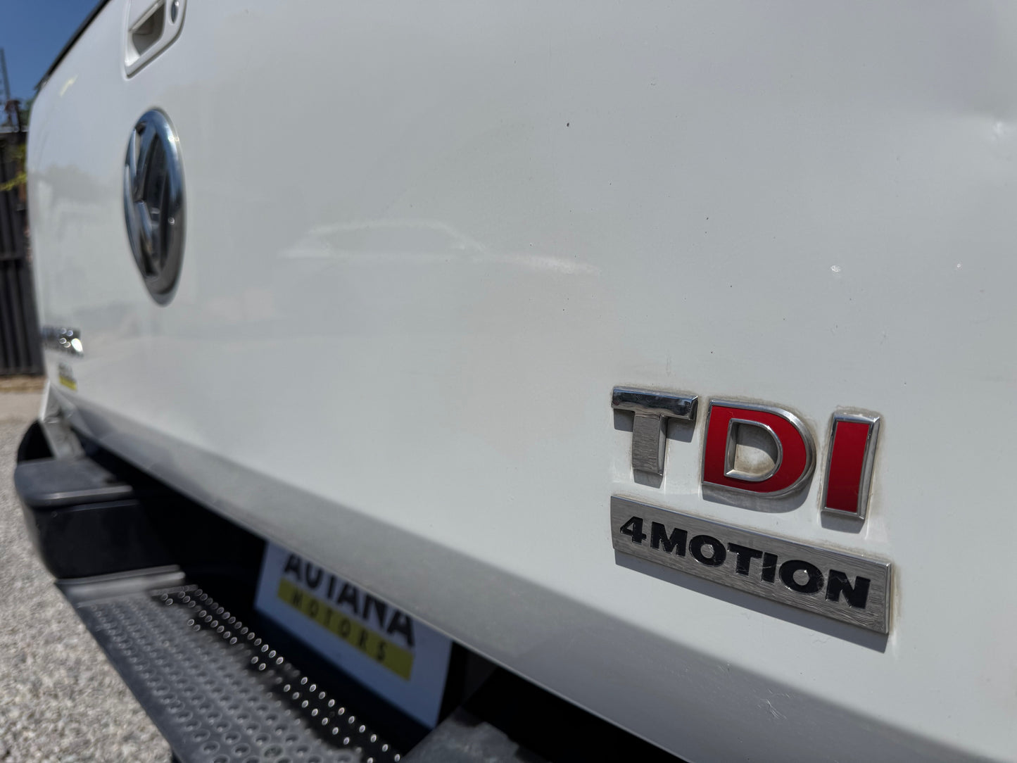 VENDIDA - VOLKSWAGEN AMAROK 4X4 AUT. 2015