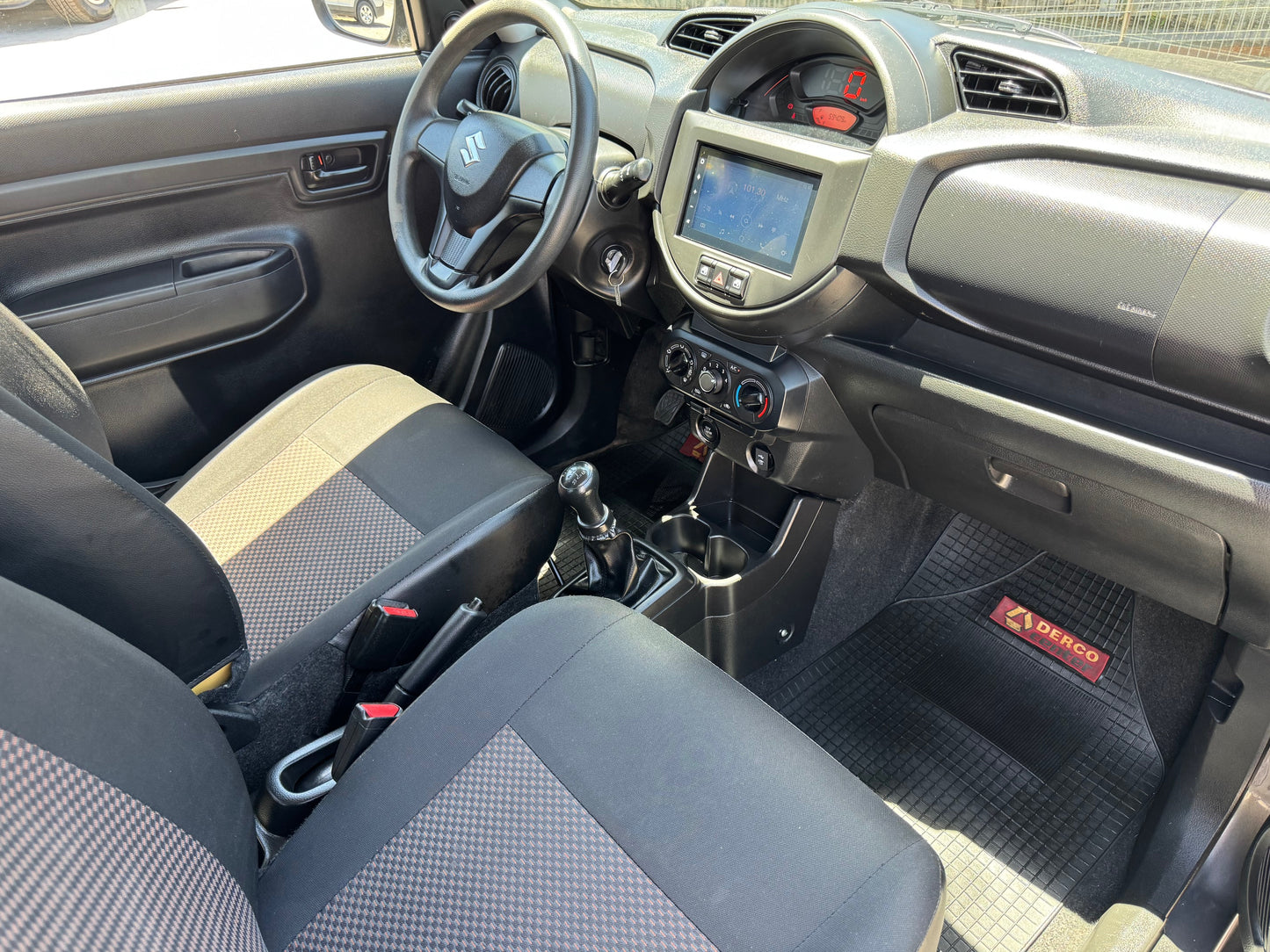 VENDIDO - SUZUKI SPRESSO 2021