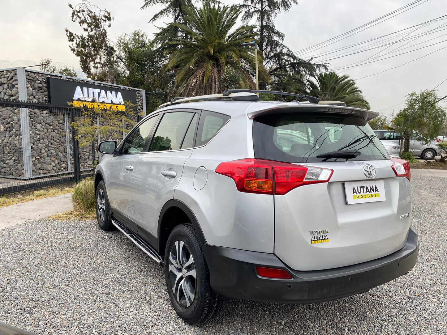 TOYOTA RAV4 2.0 FULL 2015