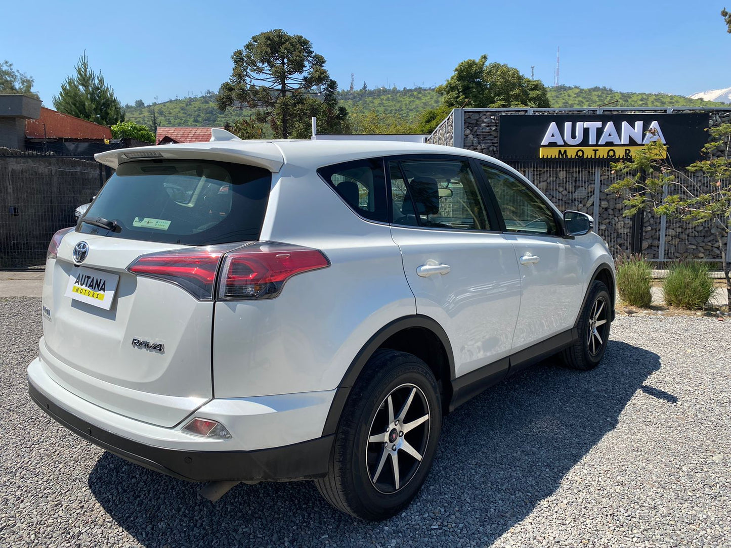 TOYOTA RAV4 FULL 2018