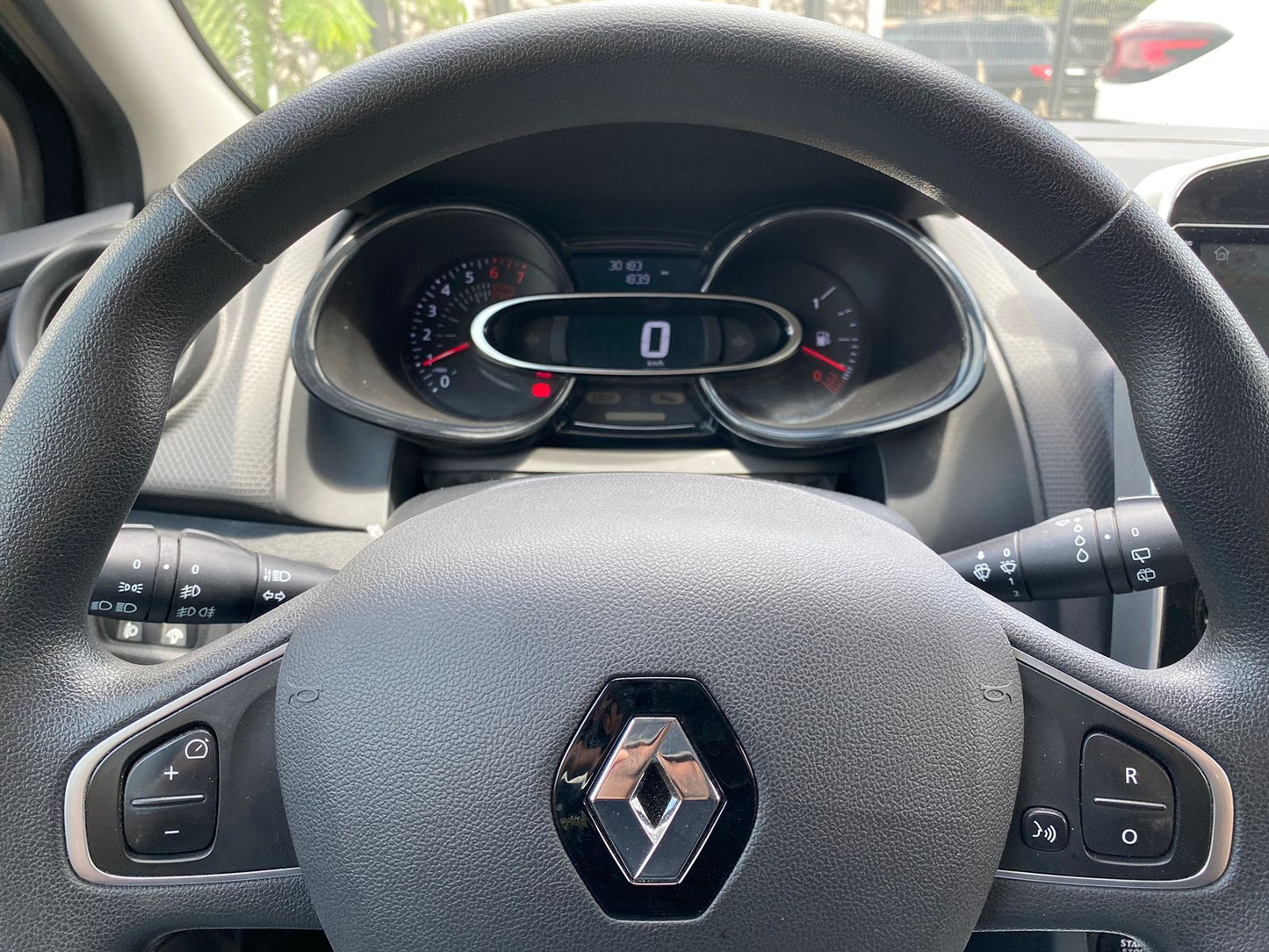 RENAULT CLIO IV AUTENTIQUE 2021