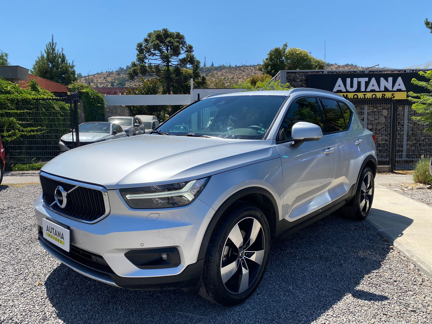 VOLVO XC40 MOMENTUM DIESEL AWD 2018