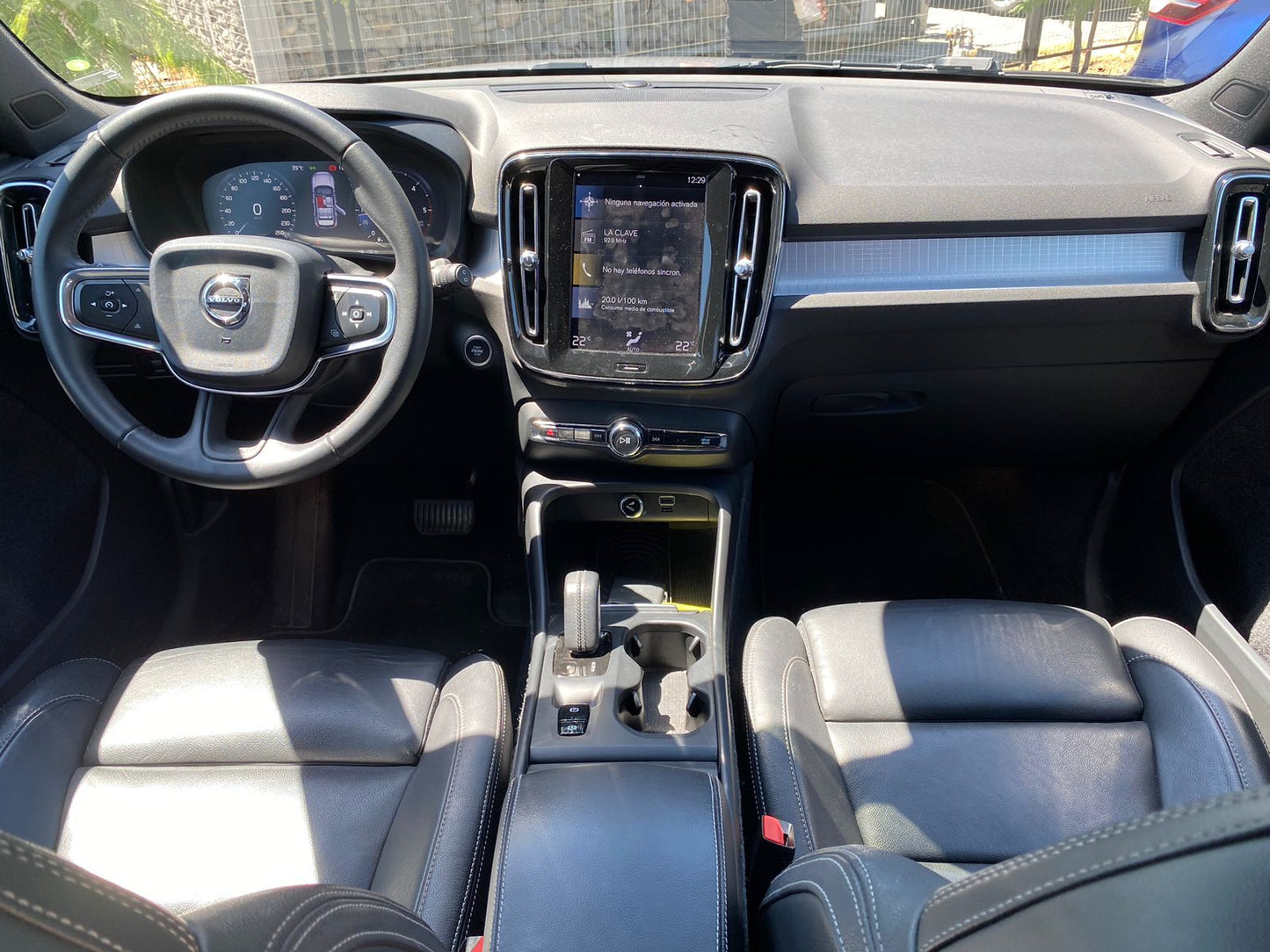 VOLVO XC40 MOMENTUM DIESEL AWD 2018