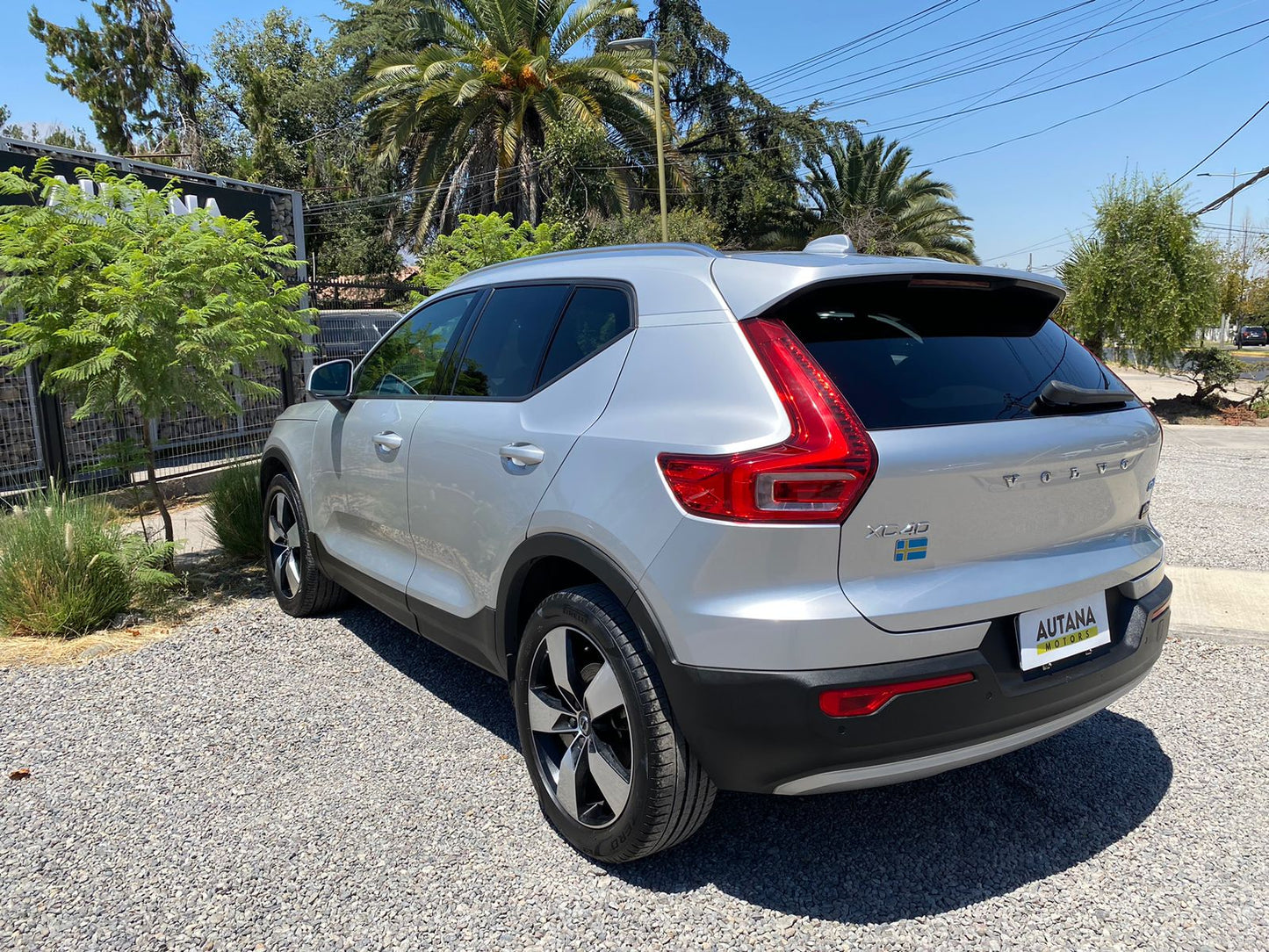 VOLVO XC40 MOMENTUM DIESEL AWD 2018