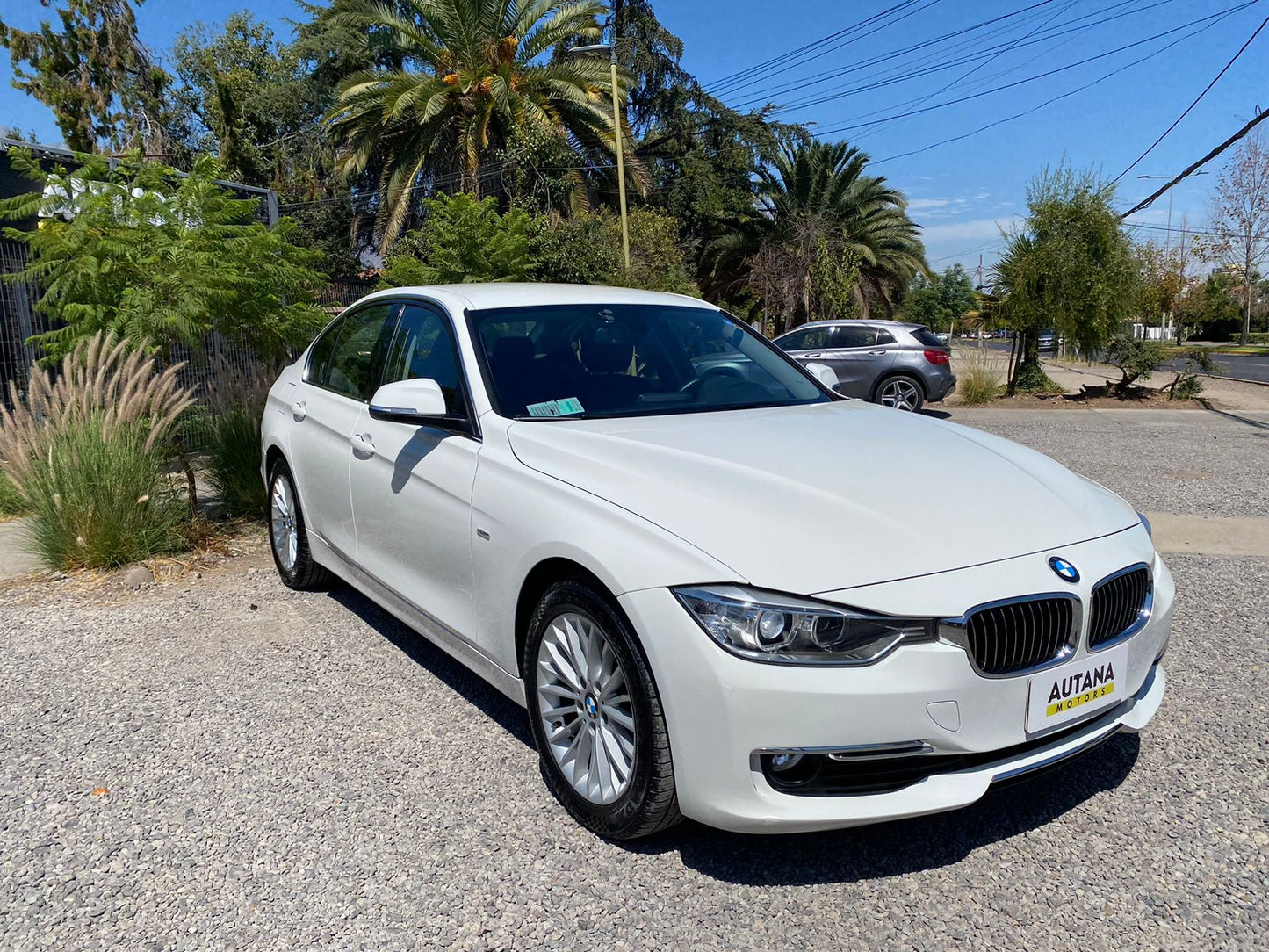 BMW 316 I TWINTURBO LUXURY 2015