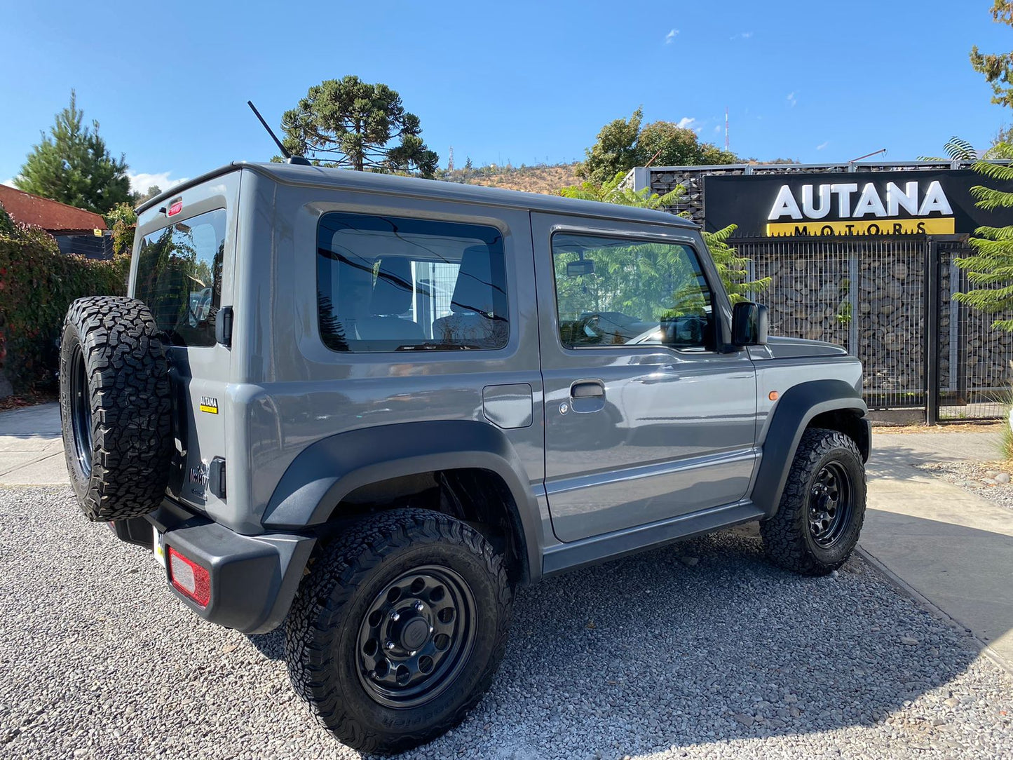 SUZUKI NEW JIMNY AUTOMATICO 4X4 2022