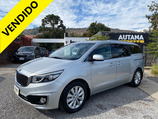 KIA GRAND CARNIVAL DIESEL LIMITED 2018