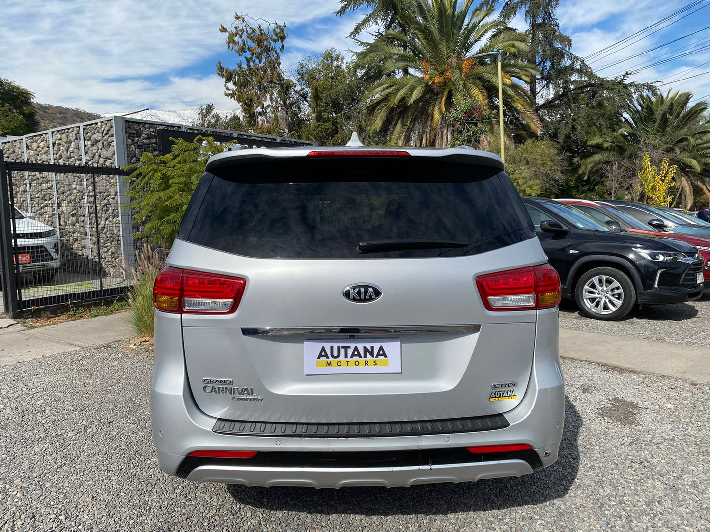 KIA GRAND CARNIVAL DIESEL LIMITED 2018