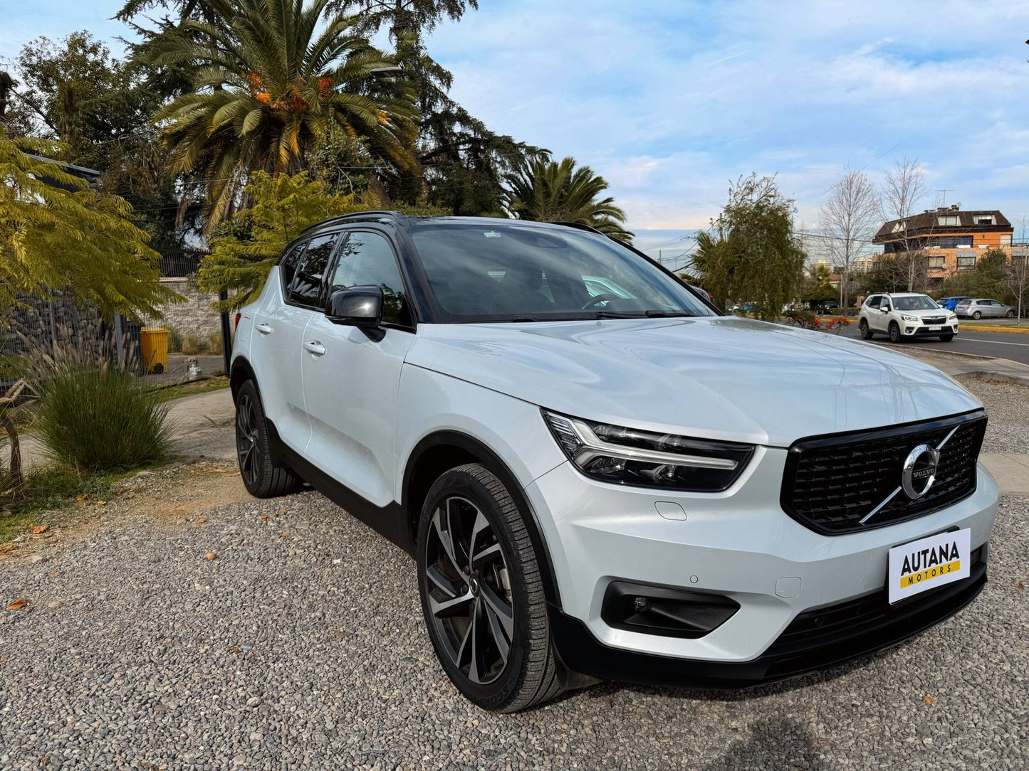 VOLVO XC40 T5 R-Design 2021