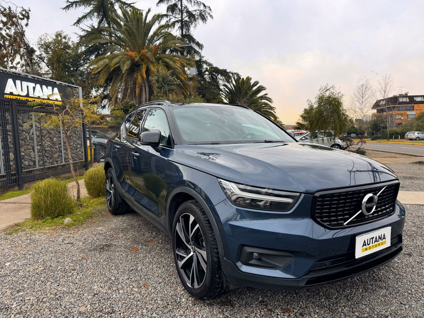 VOLVO XC40 MILD HYBRID B5 AWD ULTIMATE R-DESIGN KIT POLESTAR