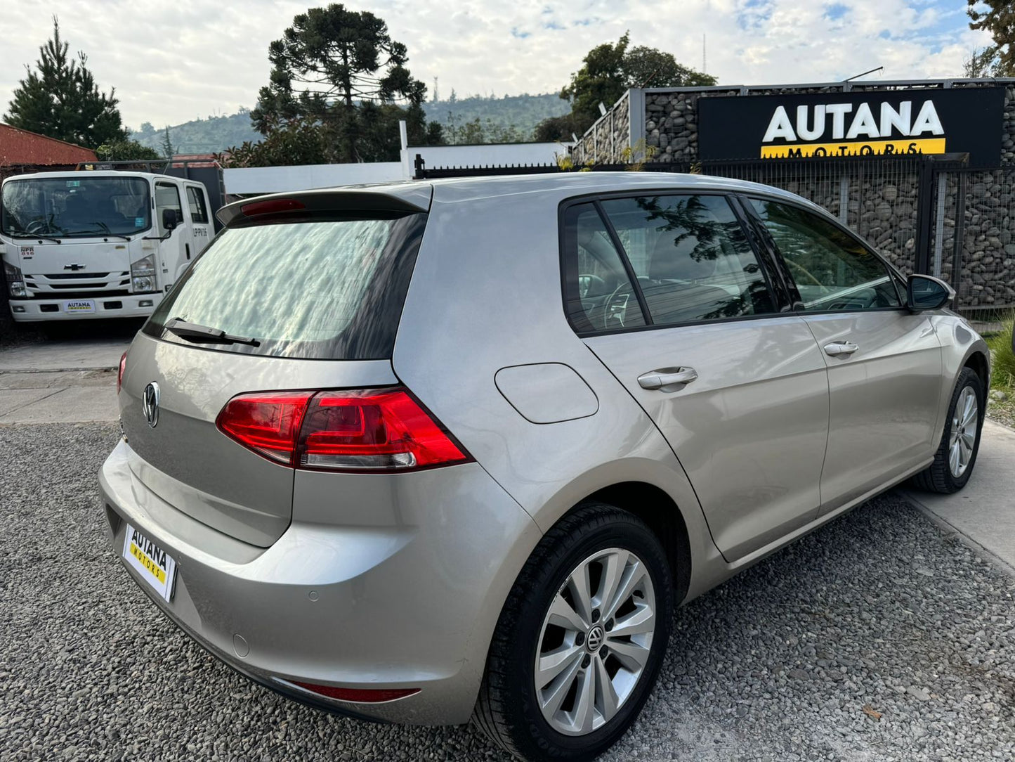 VOLKSWAGEN GOLF 1.6 2016