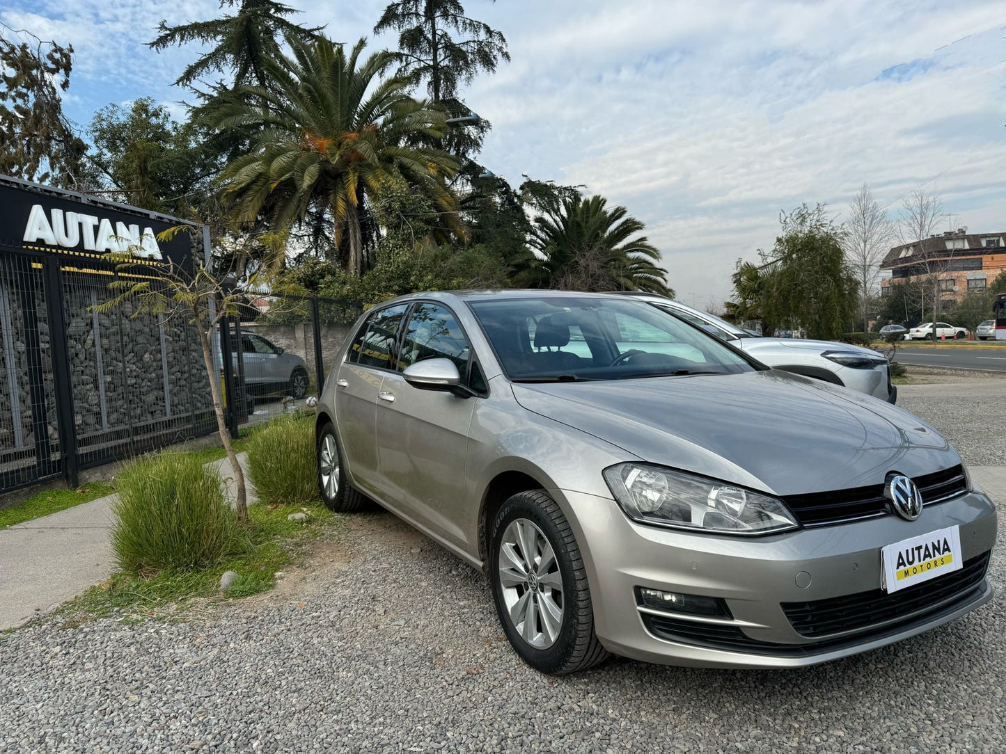 VOLKSWAGEN GOLF 1.6 2016