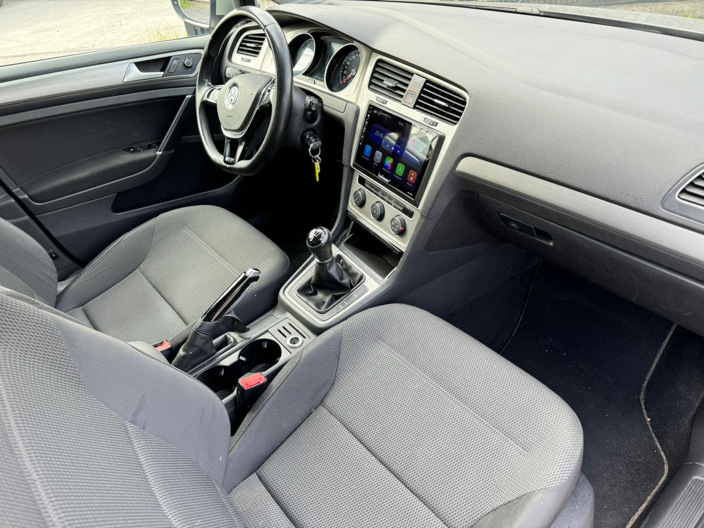 VOLKSWAGEN GOLF 1.6 2016