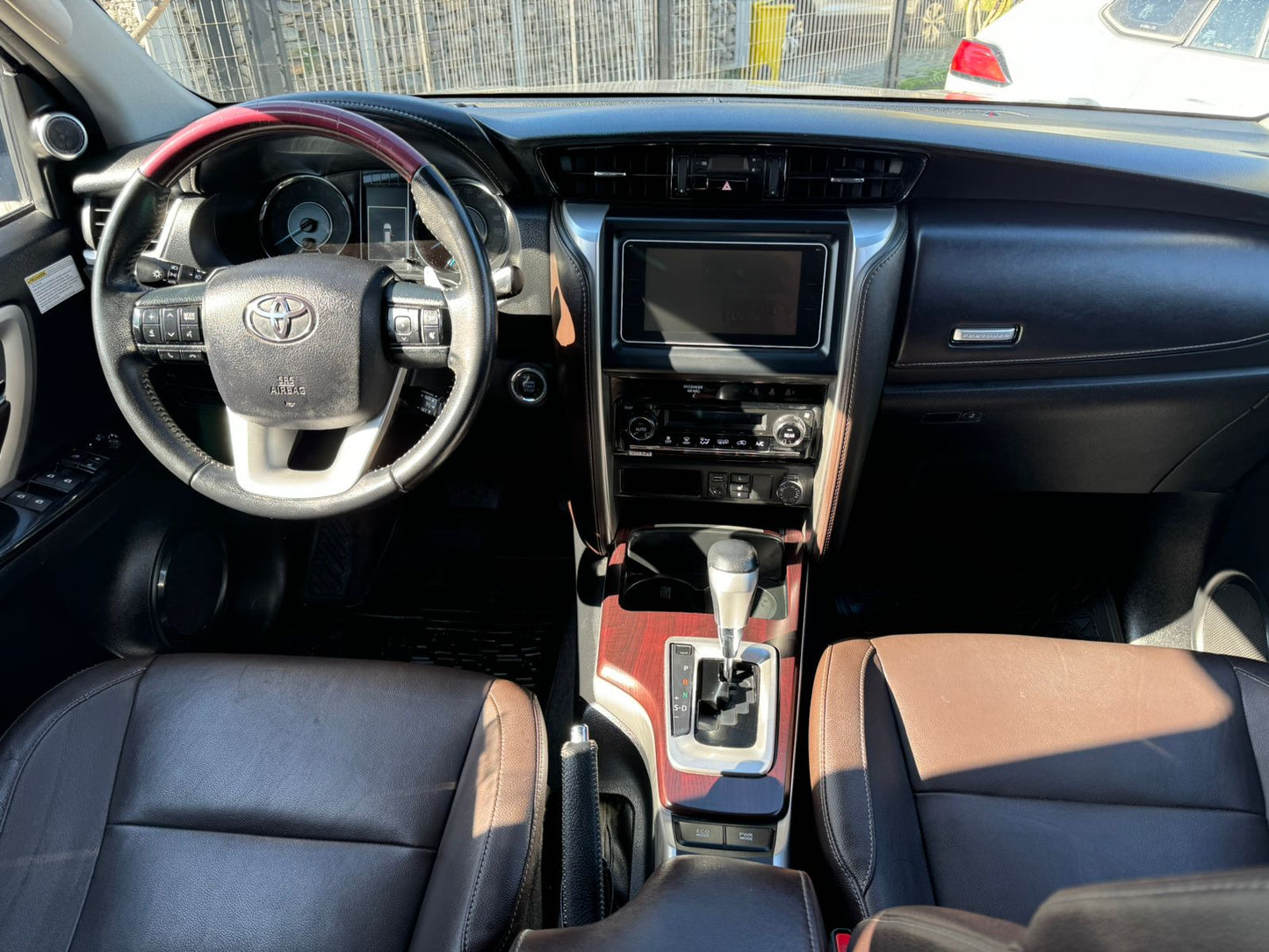 TOYOTA FORTUNER SRX 2018