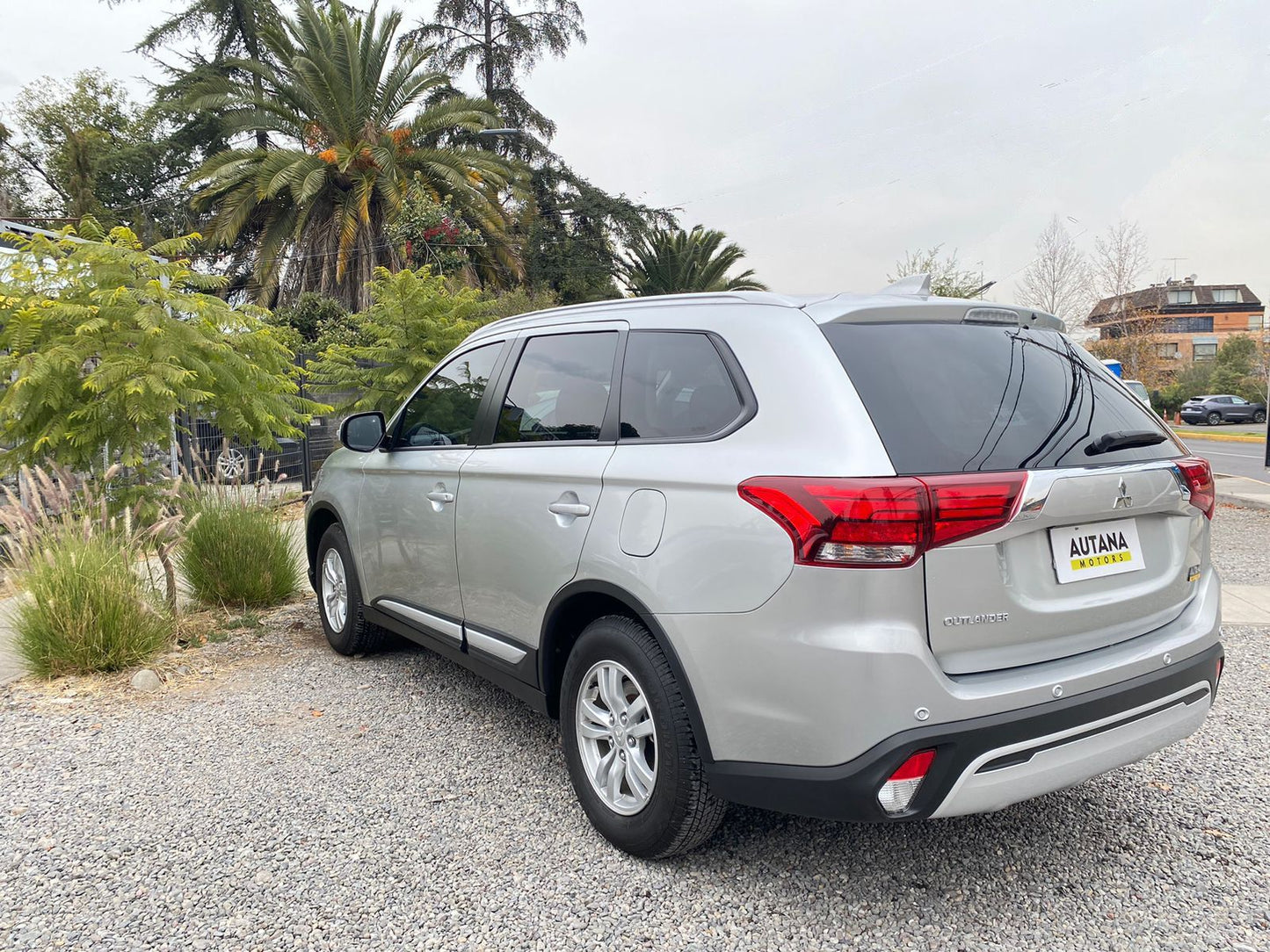 MITSUBISHI OUTLANDER AUTOMATICA 2022