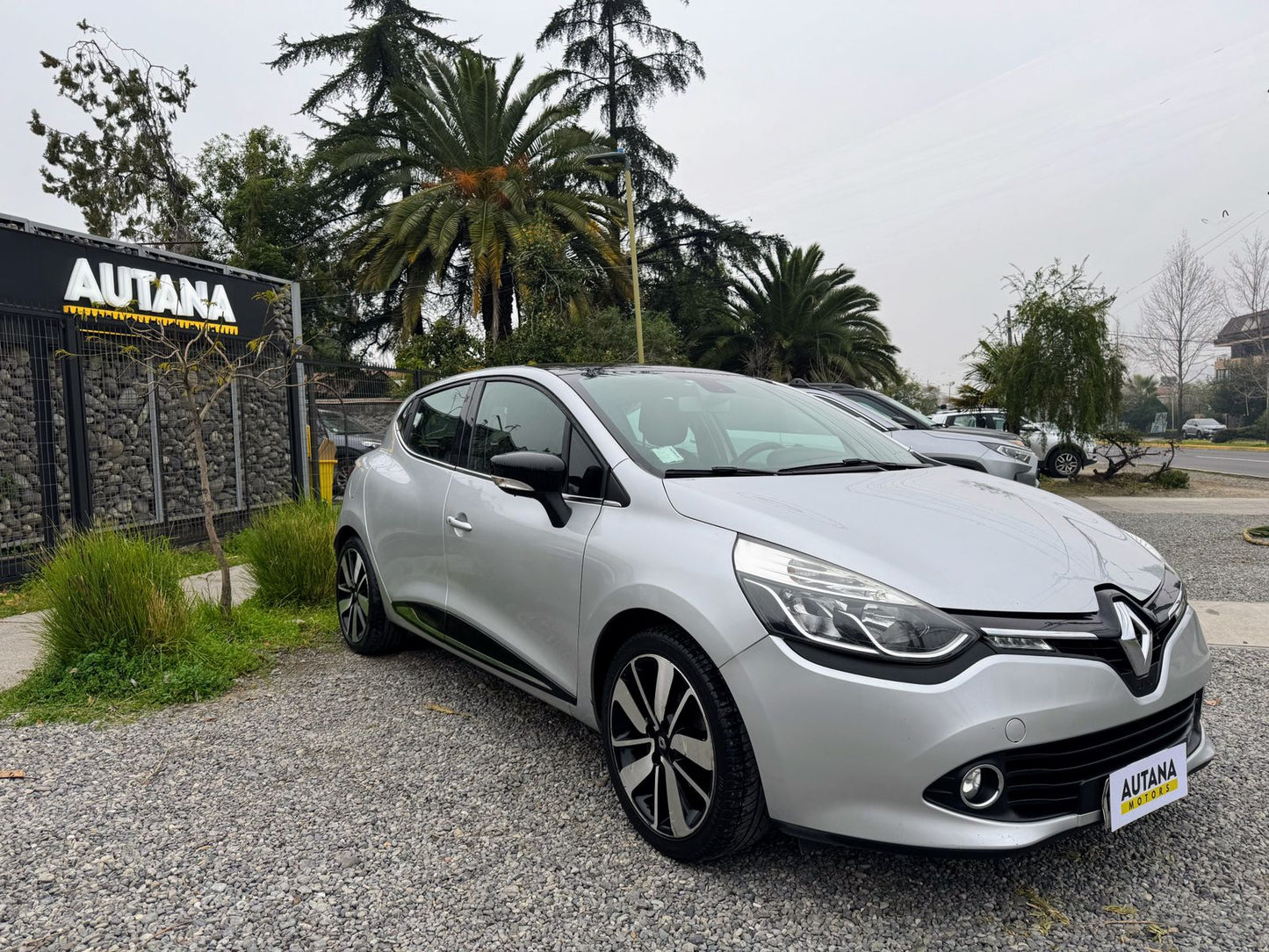 RENAULT CLIO IV DYNAMIQUE SPORT PACK 2016