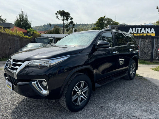 TOYOTA FORTUNER SRV 4X4 2018