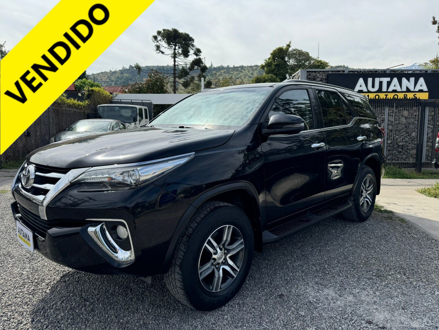 TOYOTA FORTUNER SRV 4X4 2018