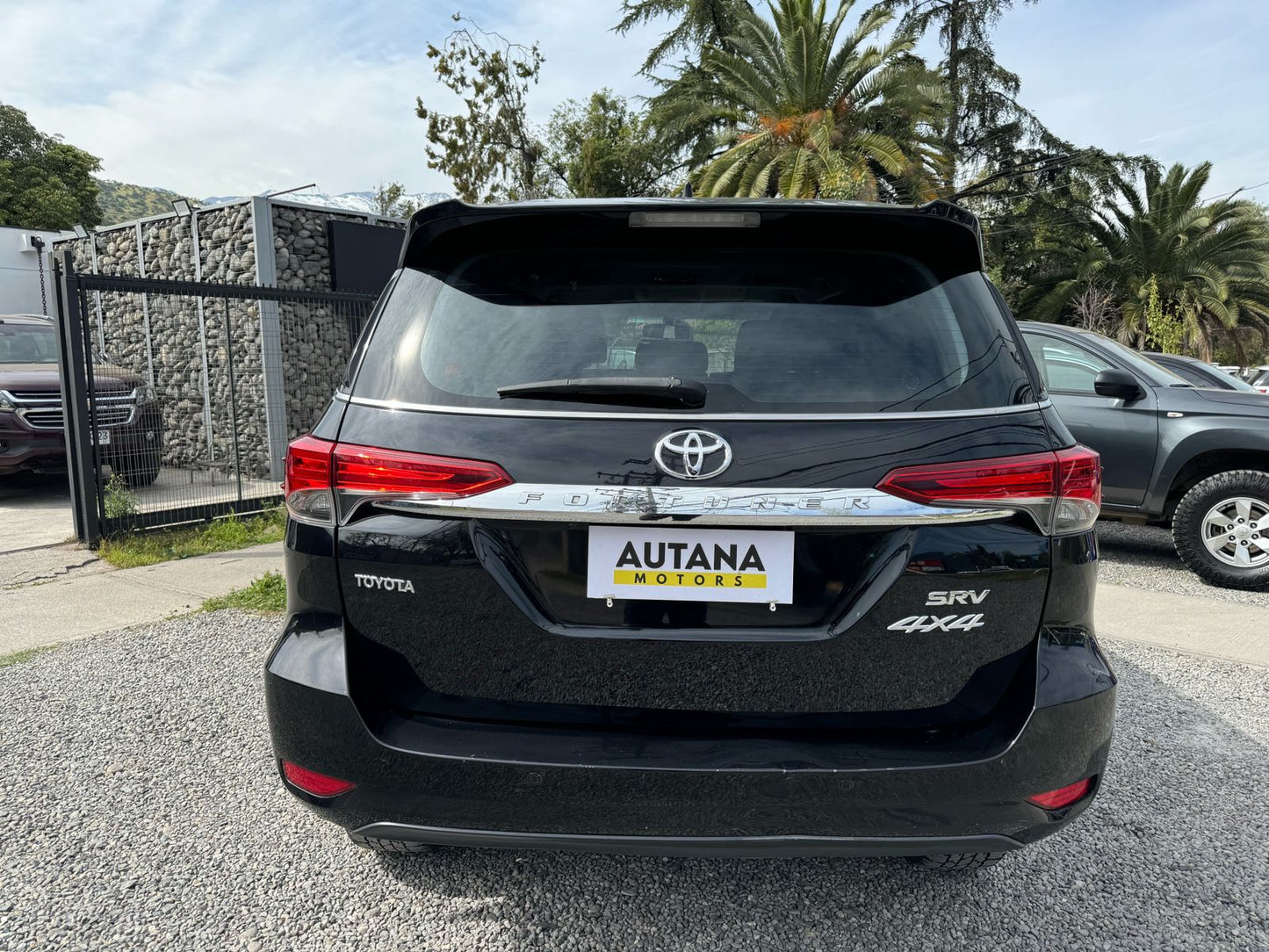 TOYOTA FORTUNER SRV 4X4 2018