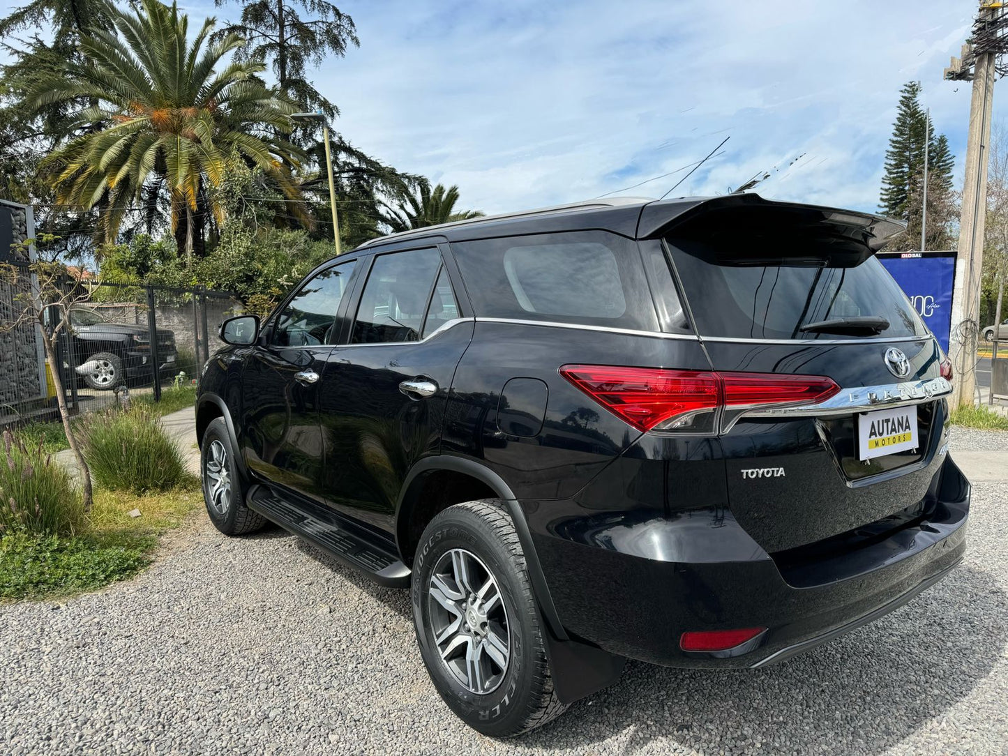 TOYOTA FORTUNER SRV 4X4 2018