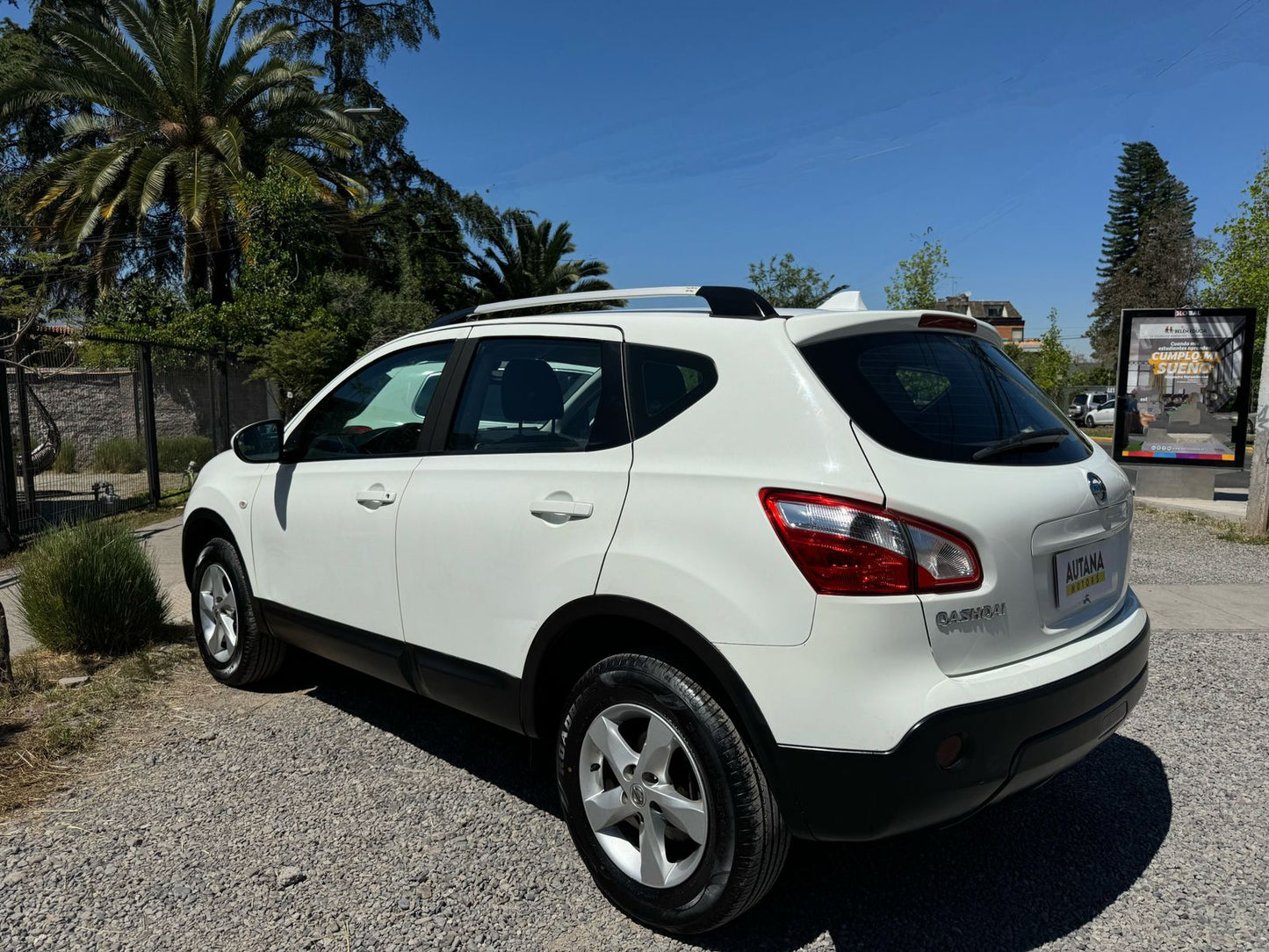 NISSAN QASHQAI 1.6 2015