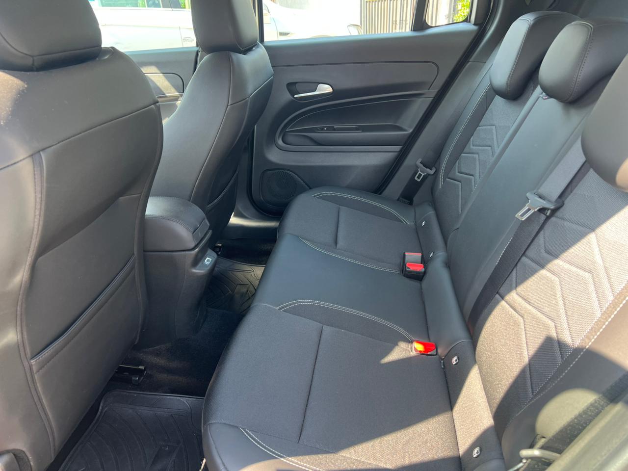 JEEP AVENGER ALTITUDE HIBRIDO 2025 AT