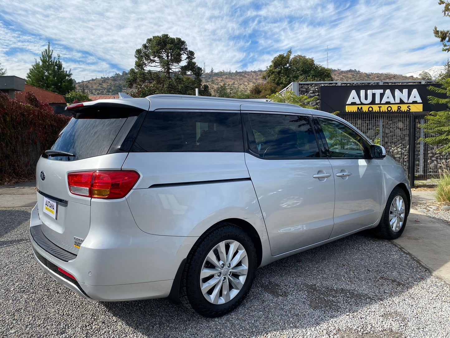 KIA GRAND CARNIVAL DIESEL LIMITED 2018