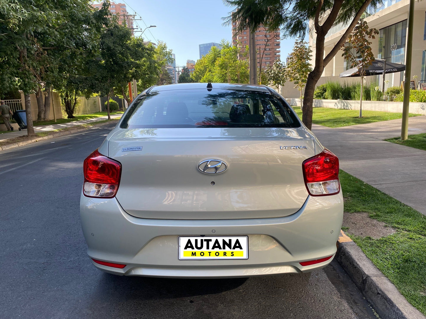 HYUNDAI VERNA 2020 - Vendido