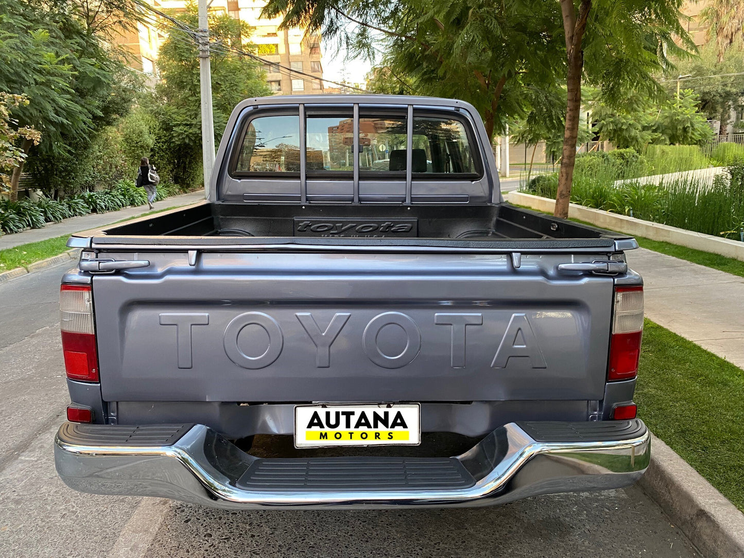 TOYOTA HILUX 1998 - Vendido