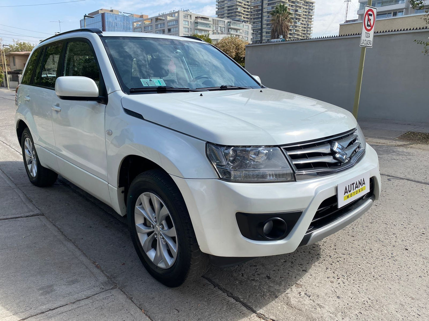 SUZUKI GRAND NOMADE 2013 - Vendido