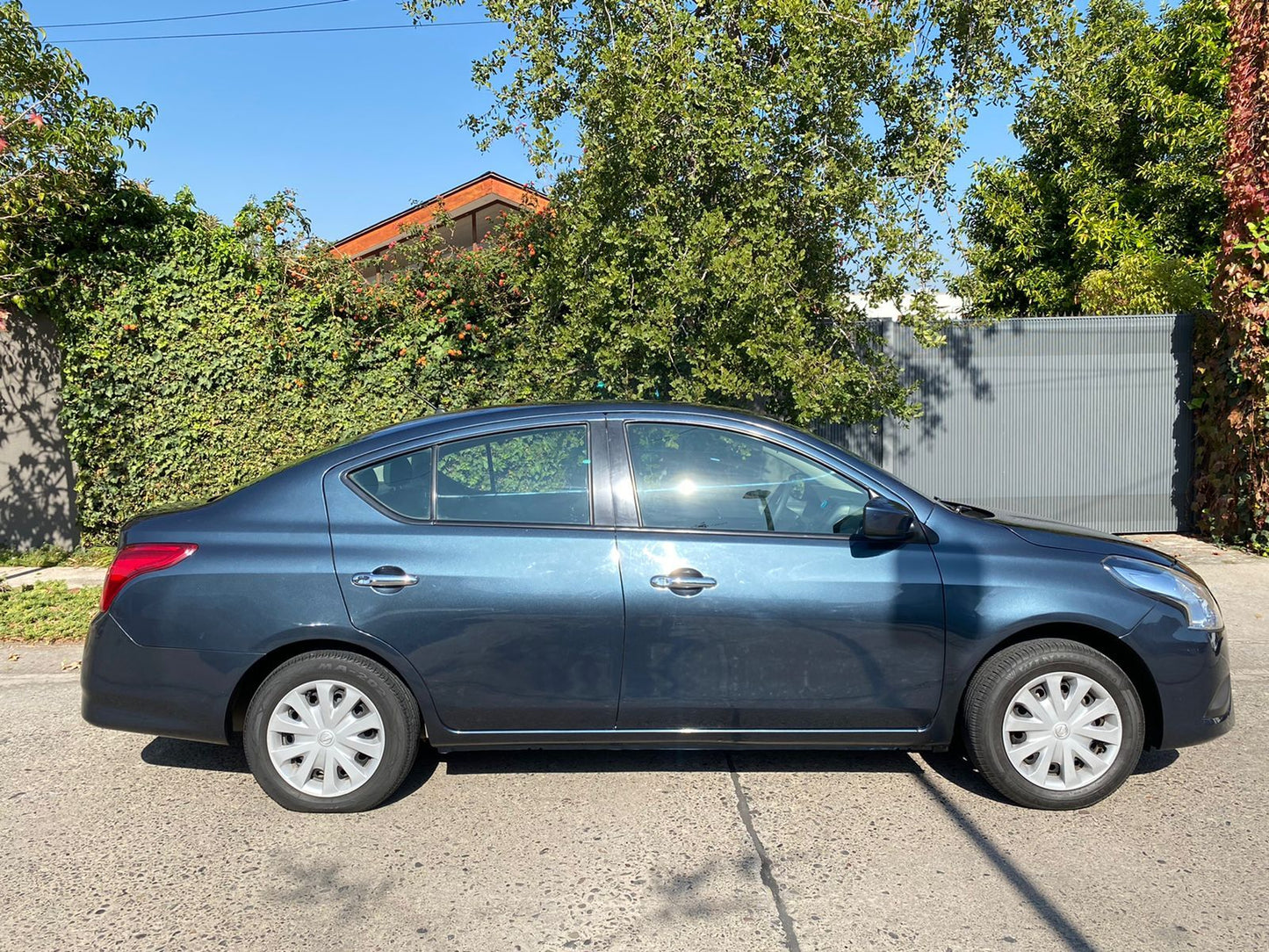 NISSAN VERSA 2016 - Vendido