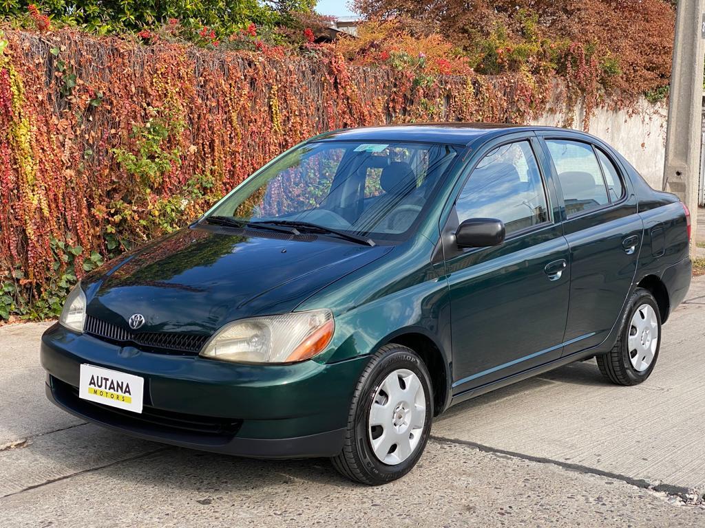 TOYOTA YARIS 2000 - Vendido