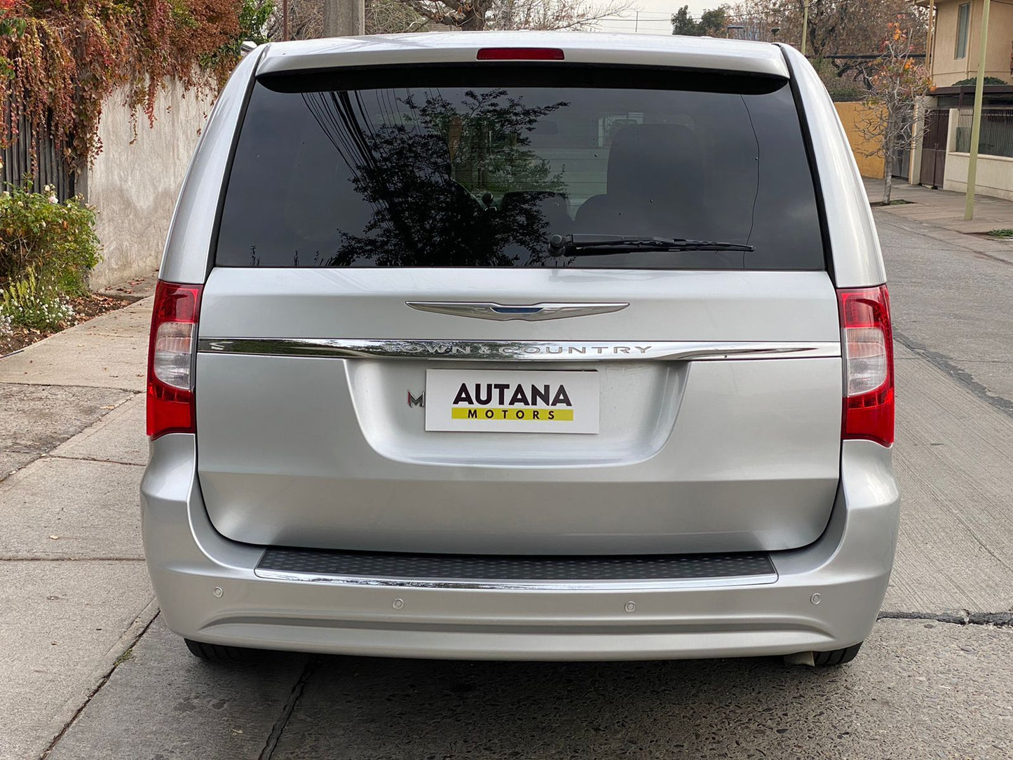 CHRYSLER TOWN COUNTRY 2012 - Vendido