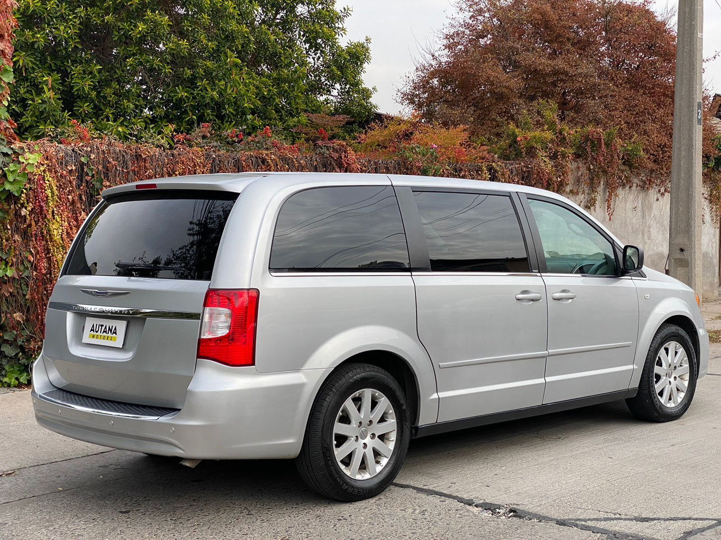 CHRYSLER TOWN COUNTRY 2012 - Vendido