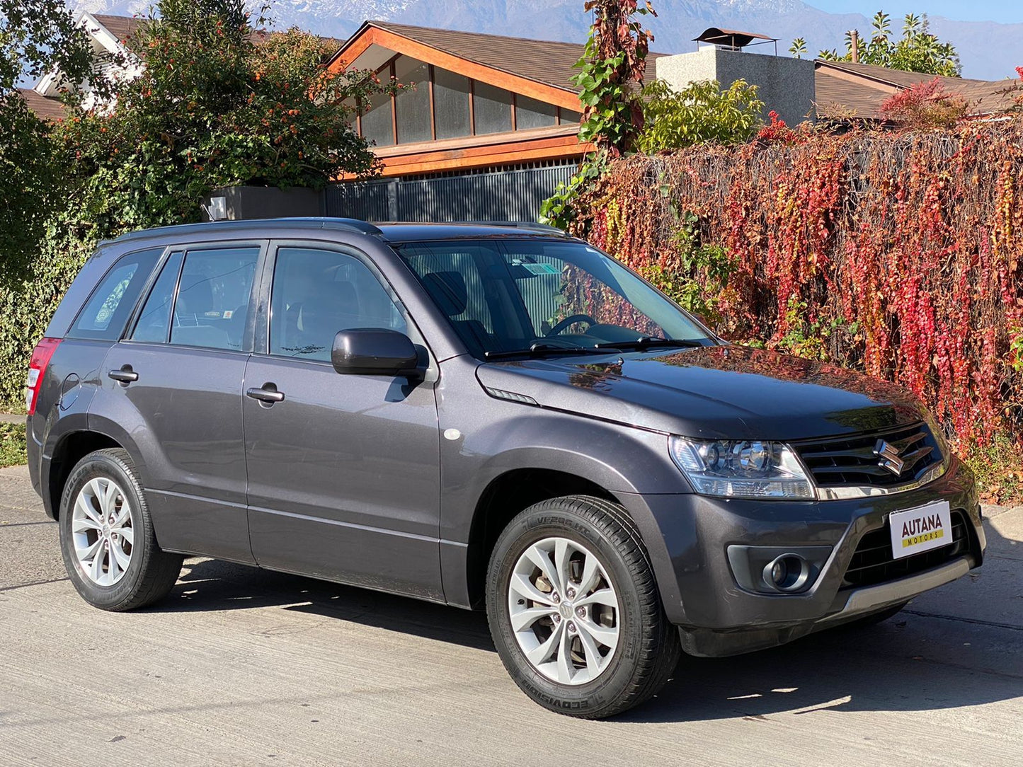 SUZUKI GRAND NOMADE 2017 - Vendido