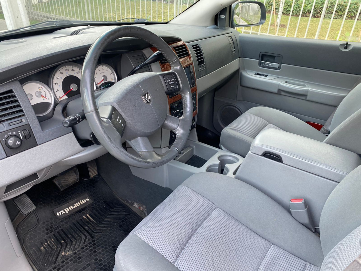 DODGE DURANGO 2010 - Vendido